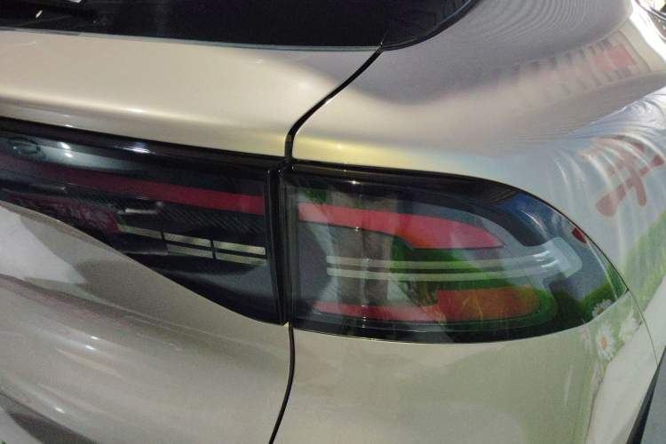 Used CHANGAN NEVO Q05 2026 Model 506 Max Exterior 3