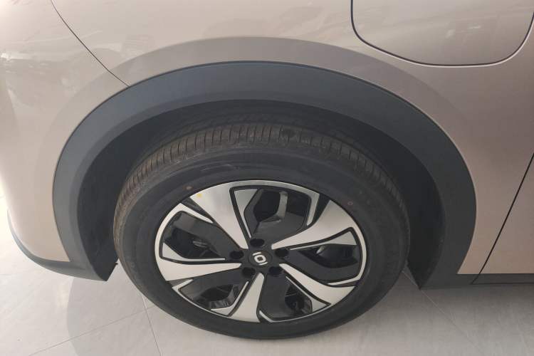 Used CHANGAN NEVO Q05 2026 Model 506 Max Exterior 4