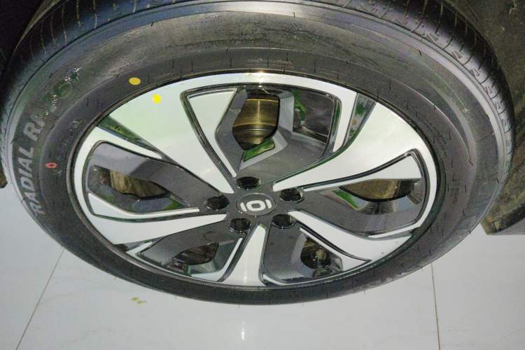 Used CHANGAN NEVO Q05 2026 Model 506 Max Exterior 5