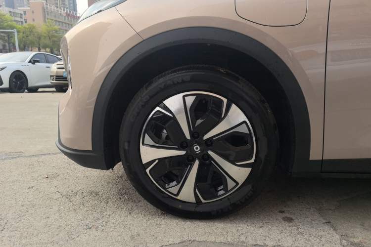 Used CHANGAN NEVO Q05 2026 Model 506 Max Exterior 7