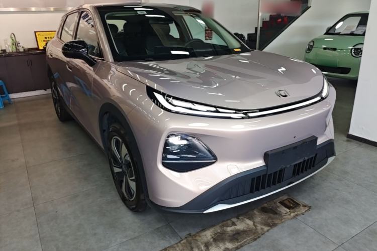 Used CHANGAN NEVO Q05 2026 Model 506Max+ Front Right 45 Deg