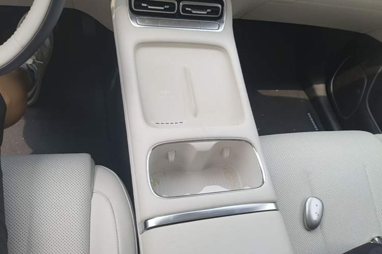 Used CHANGAN NEVO Q05 2026 Model 506 Max Gear Lever