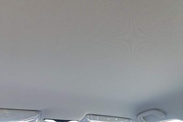 Used CHANGAN NEVO Q05 2026 Model 405Air Headliner