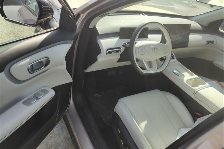 Used CHANGAN NEVO Q05 2026 Model 506 Max Interior 3