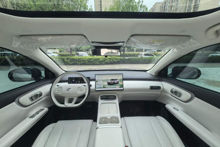Used CHANGAN NEVO Q05 2026 Model 506 Max Interior 3
