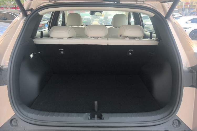 Used CHANGAN NEVO Q05 2026 Model 506 Max Interior 3
