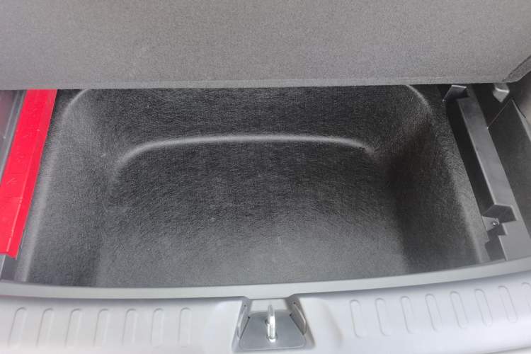 Used CHANGAN NEVO Q05 2026 Model 506 Max Interior 4