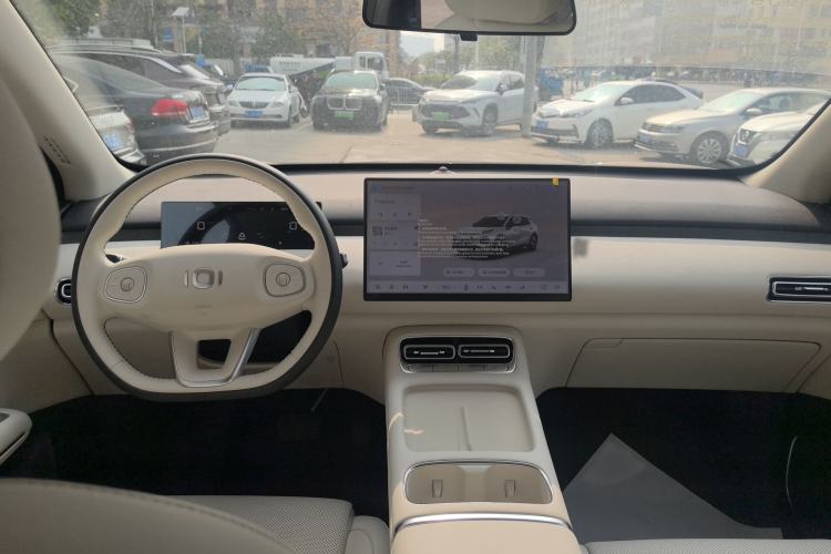 Used CHANGAN NEVO Q05 2026 Model 506 Max Interior 7