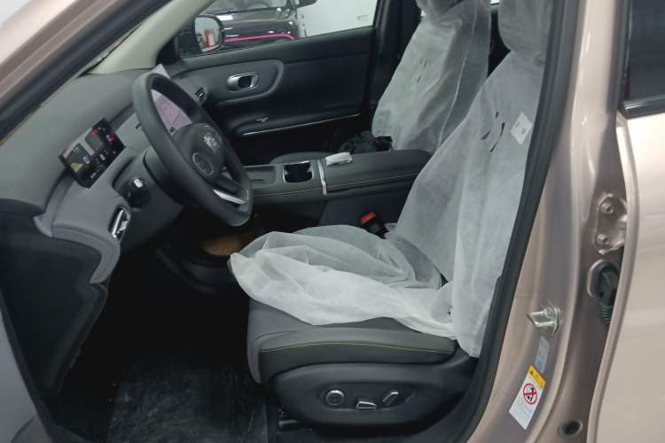 Used CHANGAN NEVO Q05 2026 Model 506 Max Left Front Seat