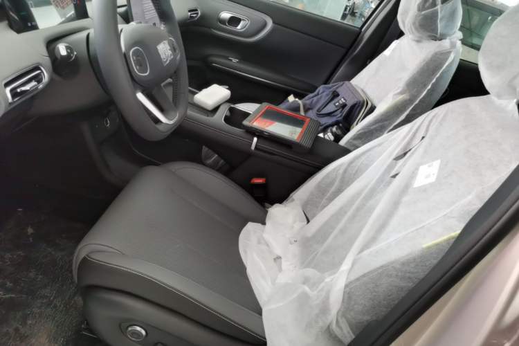 Used CHANGAN NEVO Q05 2026 Model 405Max Left Front Seat