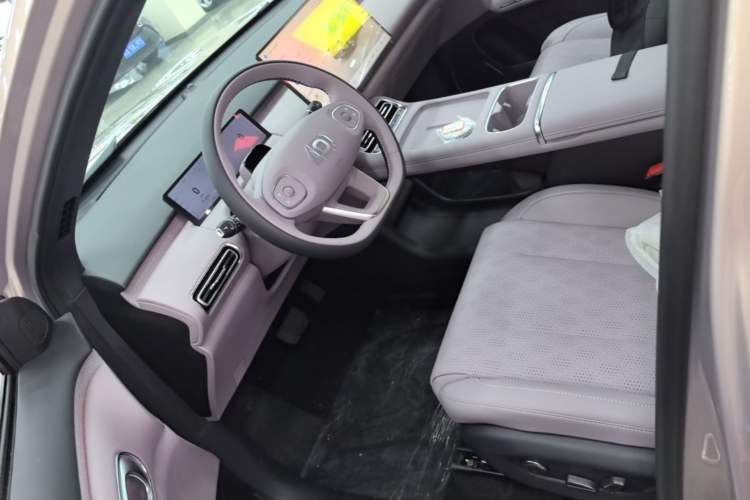 Used CHANGAN NEVO Q05 2026 Model 506 Laser Intelligent Edition Left Front Seat