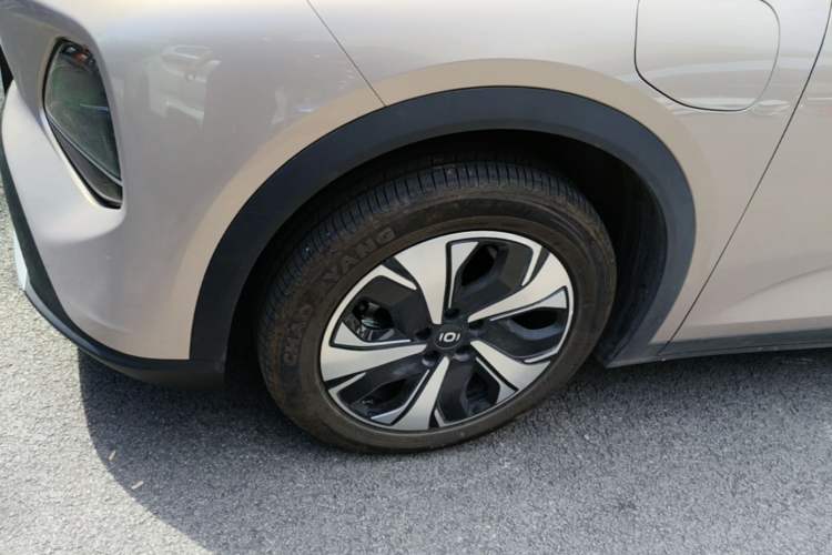 Used CHANGAN NEVO Q05 2026 Model 506Max+ Left Front Wheel Hub