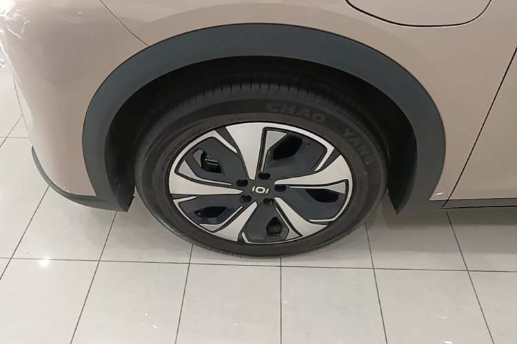 Used CHANGAN NEVO Q05 2026 Model 405Max Left Front Wheel Hub