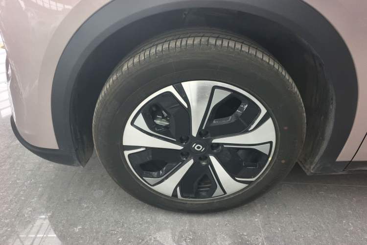 Used CHANGAN NEVO Q05 2026 Model 506 Max Left Front Wheel Hub