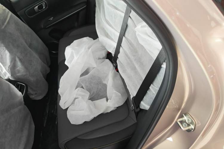 Used CHANGAN NEVO Q05 2026 Model 405Air Left Rear Seat