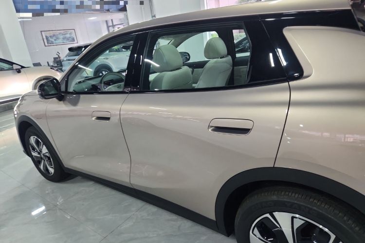 Used CHANGAN NEVO Q05 2026 Model 506 Max Left Side