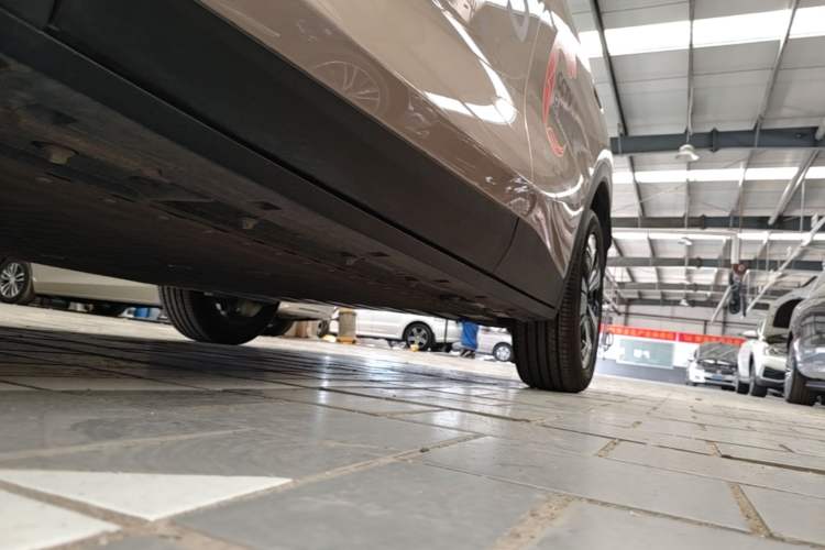 Used CHANGAN NEVO Q05 2026 Model 506Max+ Left Side Sill