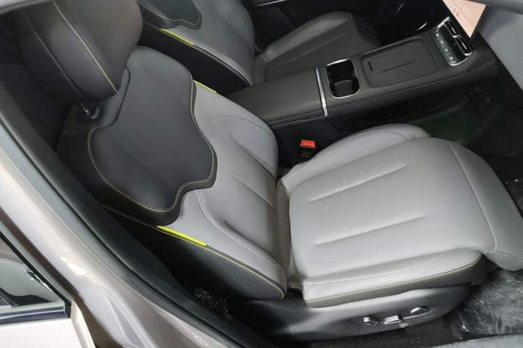 Used CHANGAN NEVO Q05 2026 Model 506 Max Right Front Seat