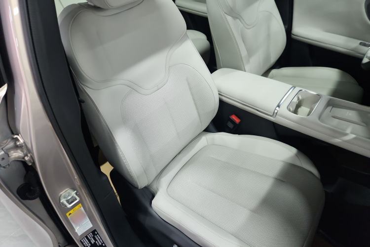 Used CHANGAN NEVO Q05 2026 Model 506 Max Right Front Seat