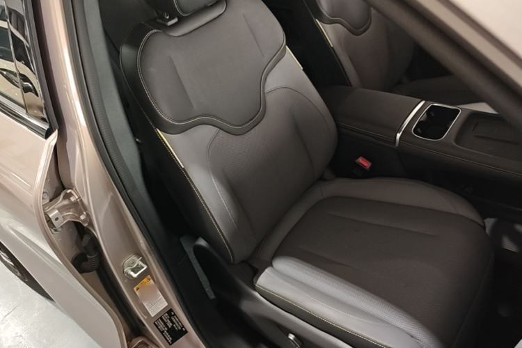 Used CHANGAN NEVO Q05 2026 Model 506 Max Right Front Seat