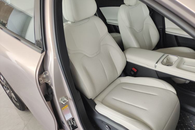 Used CHANGAN NEVO Q05 2026 Model 506 Max Right Front Seat