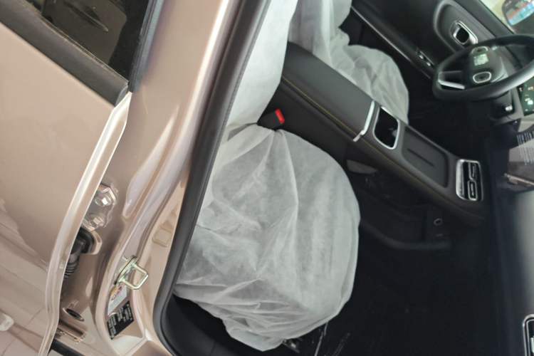 Used CHANGAN NEVO Q05 2026 Model 405Air Right Front Seat