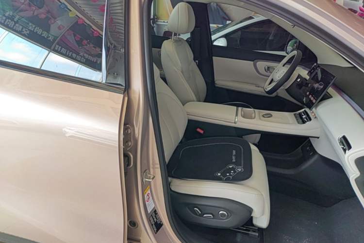 Used CHANGAN NEVO Q05 2026 Model 506 Max Right Front Seat