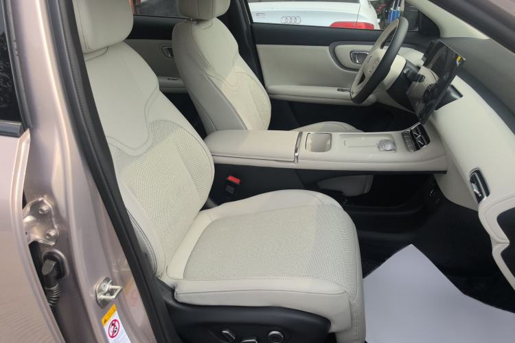 Used CHANGAN NEVO Q05 2026 Model 506 Max Right Front Seat