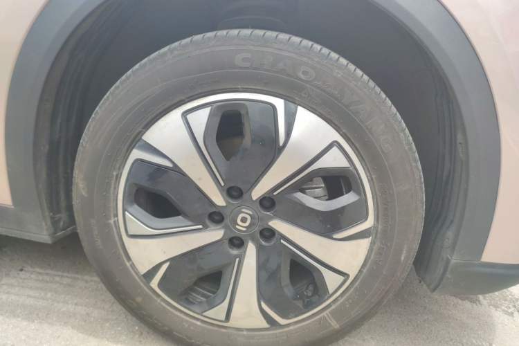 Used CHANGAN NEVO Q05 2026 Model 506Max+ Right Front Wheel Hub