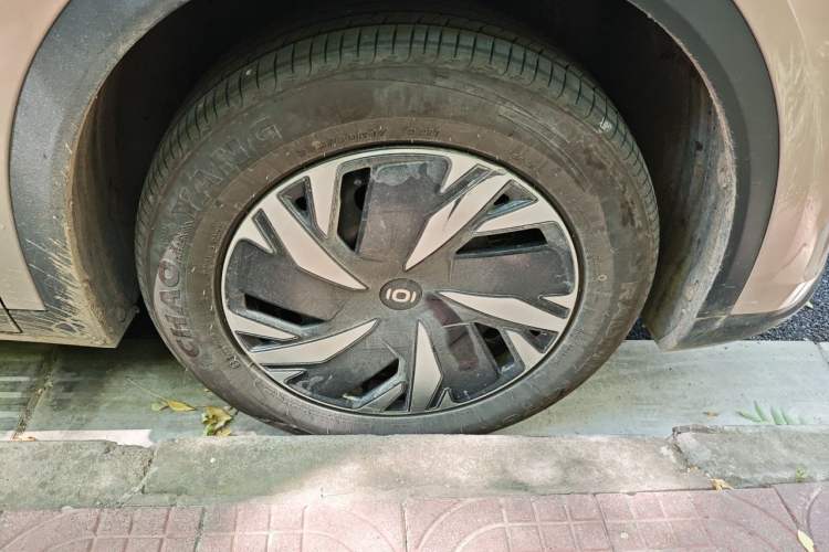 Used CHANGAN NEVO Q05 2026 Model 405Air Right Front Wheel Hub