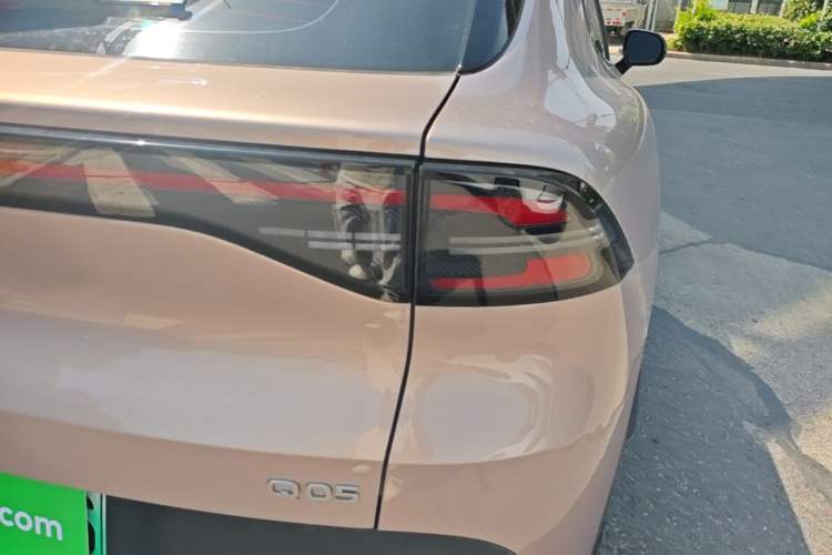 Used CHANGAN NEVO Q05 2026 Model 405Max Right Rear Taillight