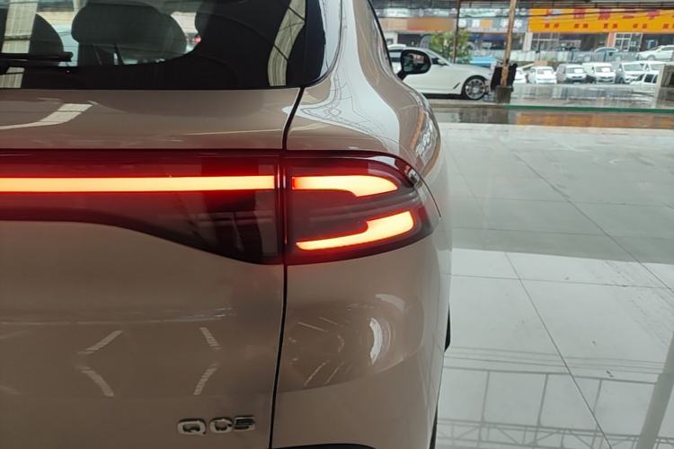 Used CHANGAN NEVO Q05 2026 Model 506 Max Right Rear Taillight
