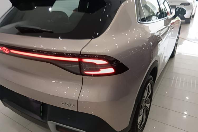 Used CHANGAN NEVO Q05 2026 Model 405Max Right Rear Taillight