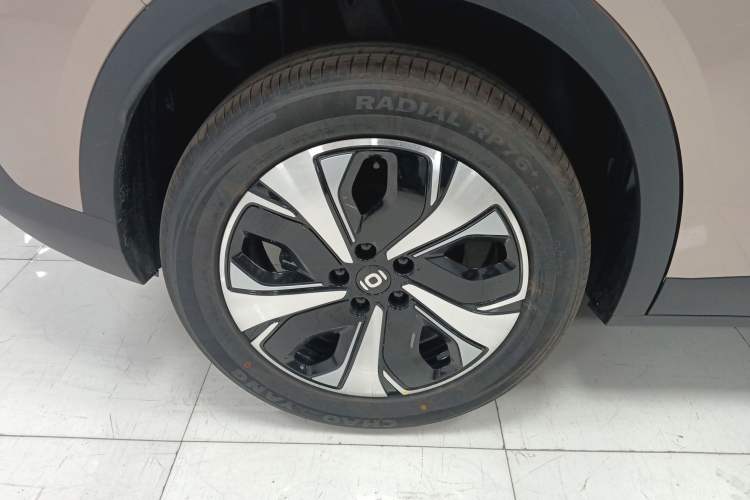 Used CHANGAN NEVO Q05 2026 Model 506 Max Right Rear Wheel Hub