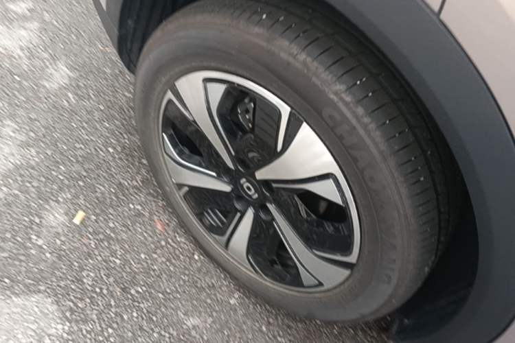 Used CHANGAN NEVO Q05 2026 Model 506 Max Right Rear Wheel Hub