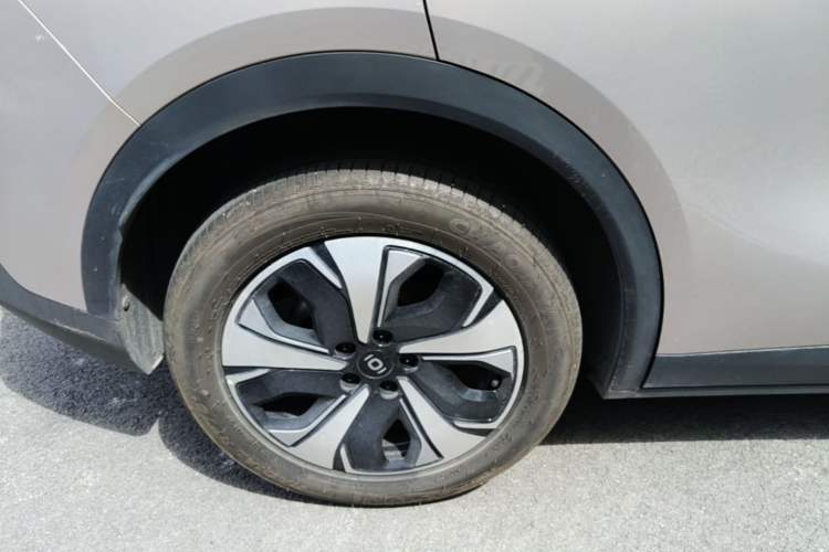 Used CHANGAN NEVO Q05 2026 Model 506Max+ Right Rear Wheel Hub