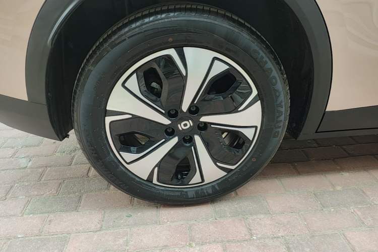 Used CHANGAN NEVO Q05 2026 Model 506 Max Right Rear Wheel Hub