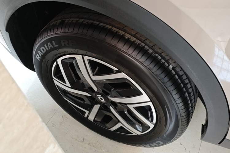 Used CHANGAN NEVO Q05 2026 Model 405Max Right Rear Wheel Hub