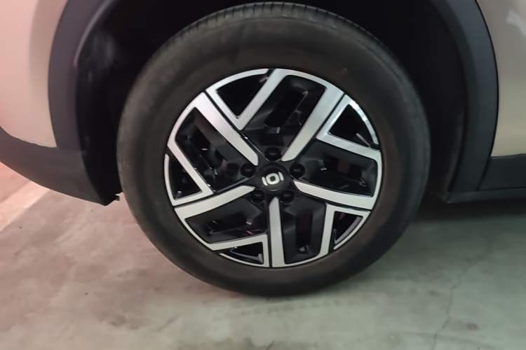 Used CHANGAN NEVO Q05 2026 Model 405Max Right Rear Wheel Hub