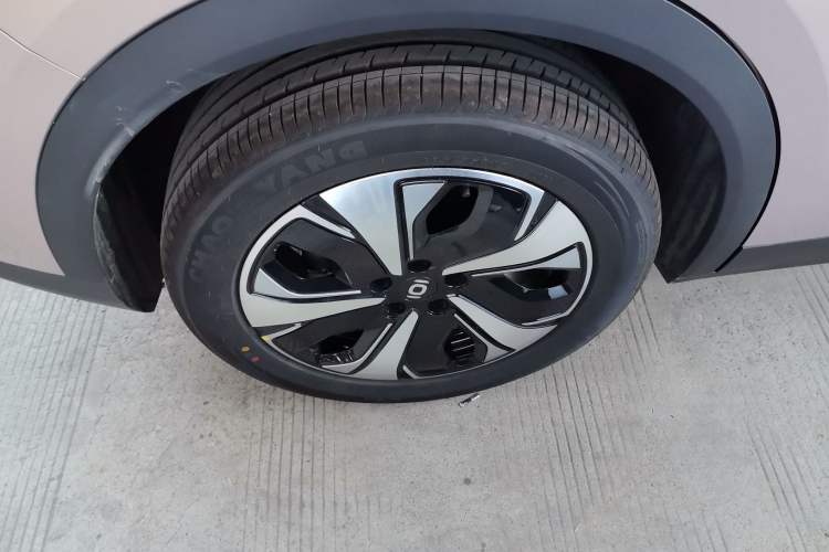Used CHANGAN NEVO Q05 2026 Model 506 Max Right Rear Wheel Hub