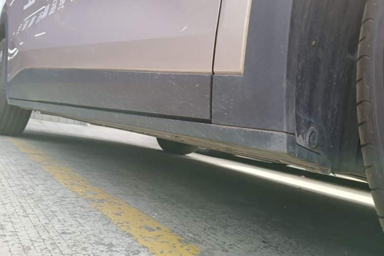 Used CHANGAN NEVO Q05 2026 Model 506 Max Right Side Sill