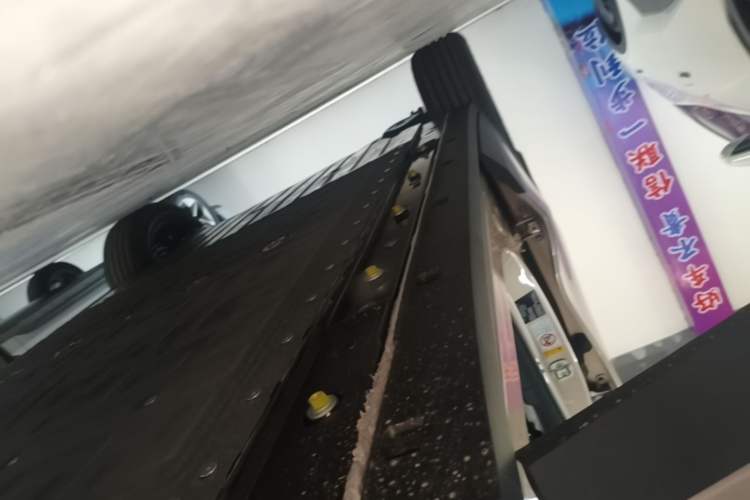 Used CHANGAN NEVO Q05 2026 Model 405Air Right Side Sill