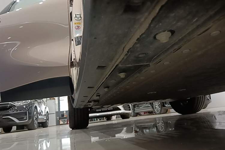 Used CHANGAN NEVO Q05 2026 Model 405Max Right Side Sill