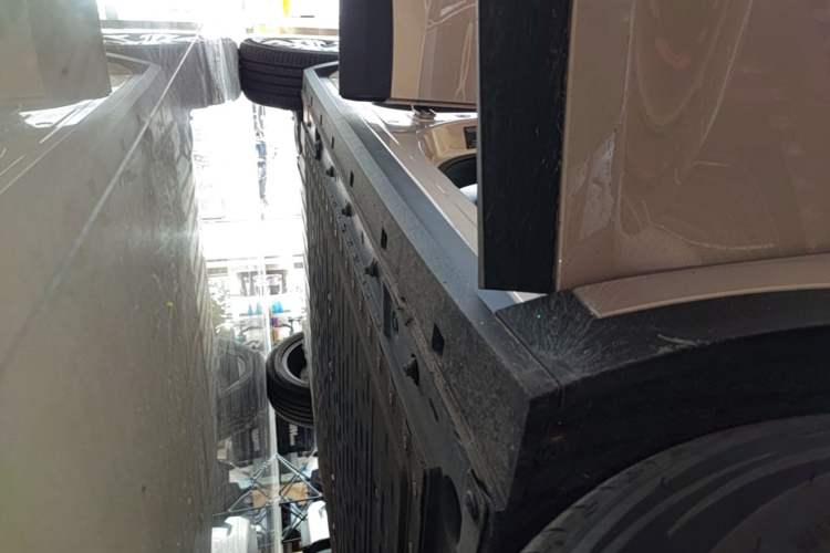 Used CHANGAN NEVO Q05 2026 Model 506 Max Right Side Sill