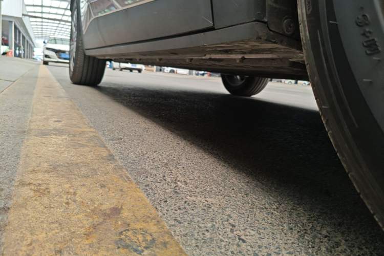 Used CHANGAN NEVO Q05 2026 Model 506Max+ Right Side Sill