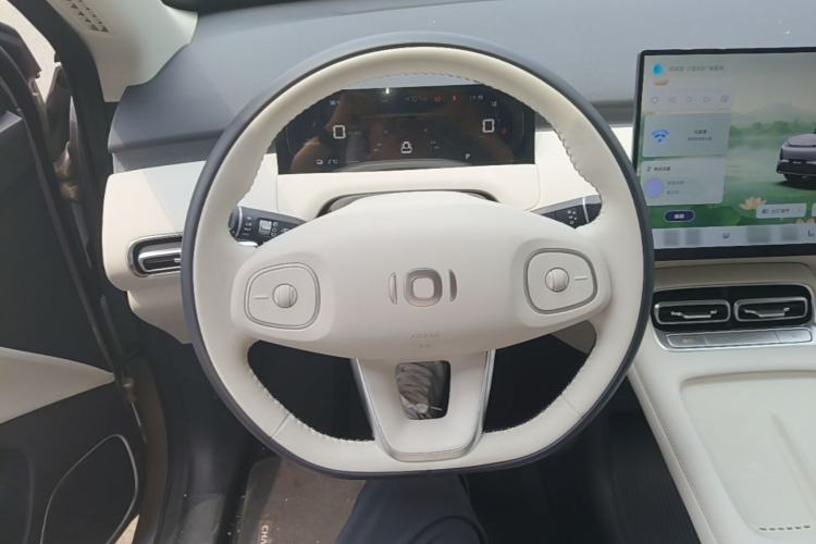 Used CHANGAN NEVO Q05 2026 Model 506 Max Steering Wheel
