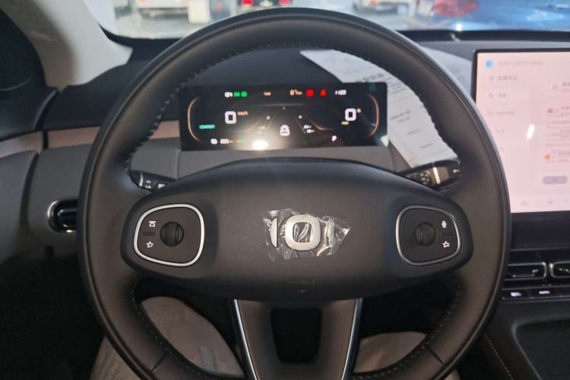 Used CHANGAN NEVO Q05 2026 Model 506 Max Steering Wheel