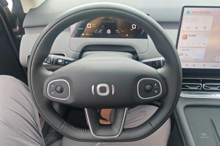 Used CHANGAN NEVO Q05 2026 Model 506 Max Steering Wheel