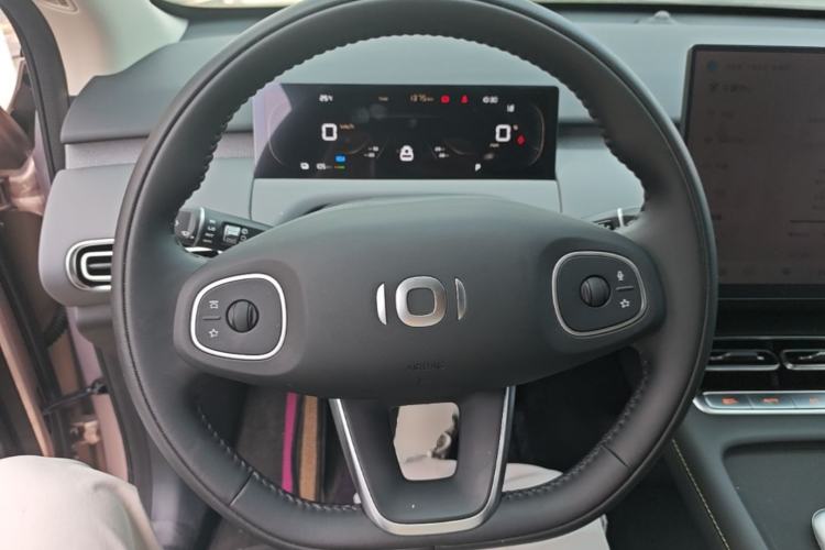 Used CHANGAN NEVO Q05 2026 Model 405Max Steering Wheel