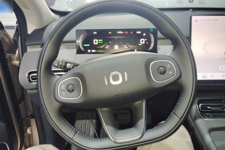 Used CHANGAN NEVO Q05 2026 Model 506 Max Steering Wheel